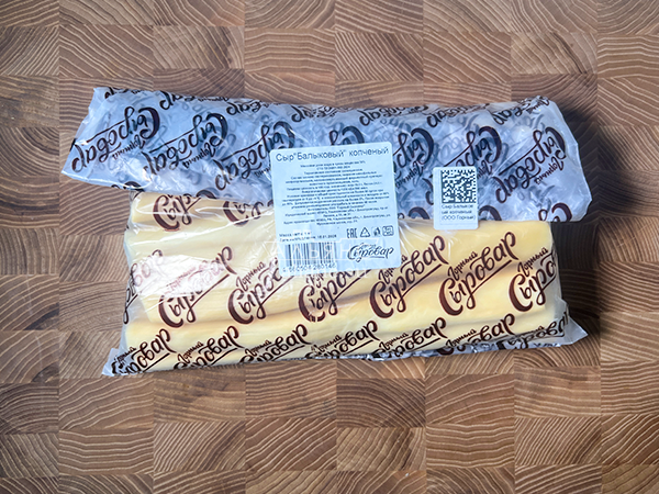 Сыр 1 кг ГОРНЫЙ СЫРОВАР (Балыковый копчёный) в Ноябрьске